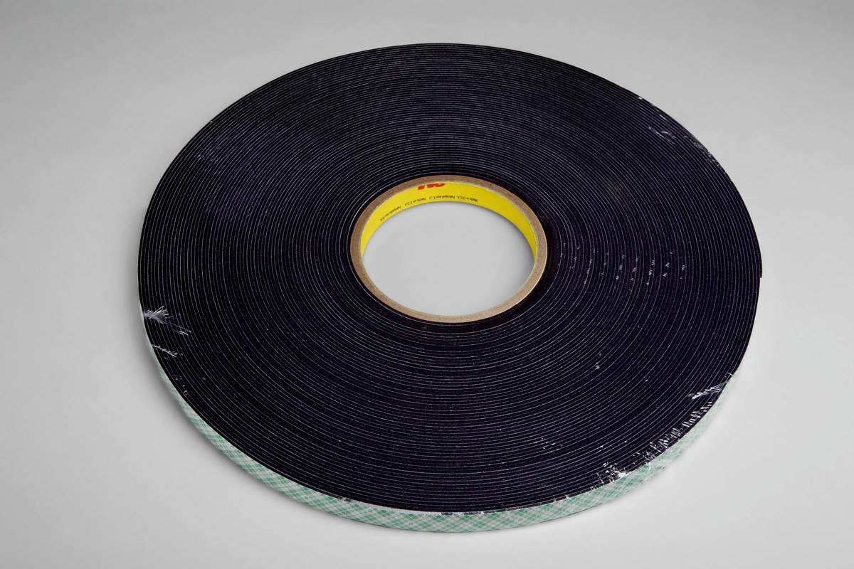 3M 7000123323 Black Double Coated Foam Tape - 3/4 in Width x 36 yd Length - 1/16 in Thick - 14619