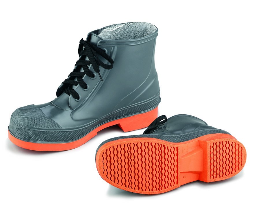 steel toe chemical resistant boots