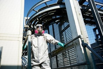 3M Protective Coverall 40224 - Size Large - Gray