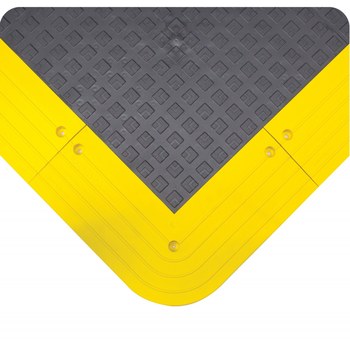 Picture of Wearwell ErgoDeck Charcoal w/ Yellow Borders PVC Textured Anti-Fatigue & Ergonomic Flooring Kit (Main product image)