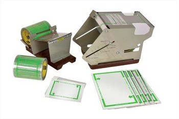 3M Scotch 830RCT Clear / Green Pouch Tape Padded Sheets - 6 in Length x 10 in Width - 86370