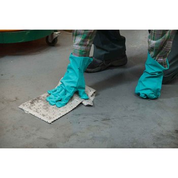 Brady MRO Plus Gray Polypropylene 26 gal Absorbent Pad 107720 - 15 in Width - 19 in Length