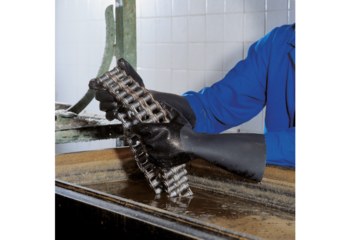 Mapa Black Large Polychloroprene Chemical-Resistant Gloves - 14.2 in Length - Thermal Insulation - Embossed Pebble Finish - 0.063 in Thick - CHEMZOIL NL339 SZ 9