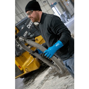 Global Glove FrogWear 2360 Blue/Black Large Chemical-Resistant Gloves - 12 in Length - 18 gauge Thick - 2360/LG