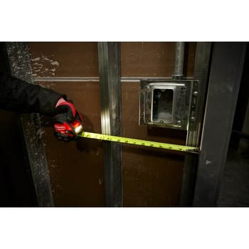 Milwaukee Plastic, Rubber Compact Wide Blade Magnetic Tape Measure 48-22-0428 - 1.1811 Width