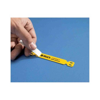 Brady Laminat HSLT-5900-1-YL-R Yellow Polypropylene Manila Tag - 5.906 in Width - 1 in Height - 703666-35045