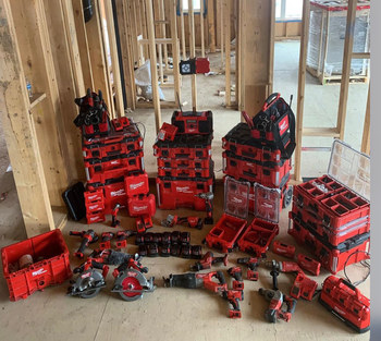 Milwaukee PACKOUT Red Polyester Tote - 15.0 Length - 15.0 Wide - 48-22-8315