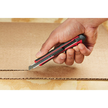 Milwaukee 48-22-1960 Snap-Off Knife - Rubber - 5.625 in - 29681
