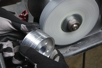 3M Scotch-Brite Convolute Silicon Carbide Hard Deburring Wheel - Fine Grade - Arbor Attachment - 8 in Diameter - 3 in Center Hole - 1/2 in Thickness - 64901