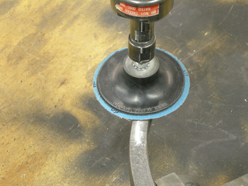 Weiler Tiger Aluminum Oxide Deburring Disc - Medium Grade - Type R Attachment - 2 in Width x 2 in Length - 2 in2 in Diameter - 2 in Outside Diameter - 59807