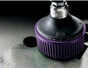 3M Scotch-Brite Roloc Ceramic RD-ZB Bristle Disc - Very Coarse Grade - Quick Change Attachment - 1 in Outside Diameter - 07540