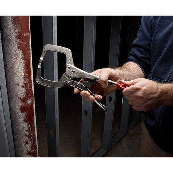 Milwaukee TORQUE LOCK Locking C-Clamp 48-22-3532 - 6 in - 2 in Capacity - 2.125 in Throat - 400 lb Pressure