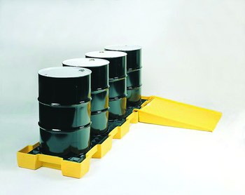 Picture of Eagle Yellow High Density Polyethylene 1500 lb Ramp (Main product image)