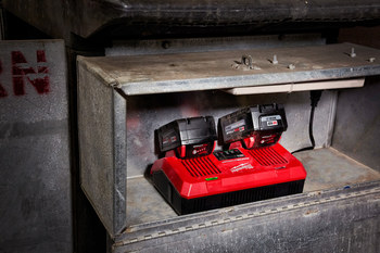 Milwaukee M18 Dual Bay Simultaneous Rapid Charger 48-59-1802