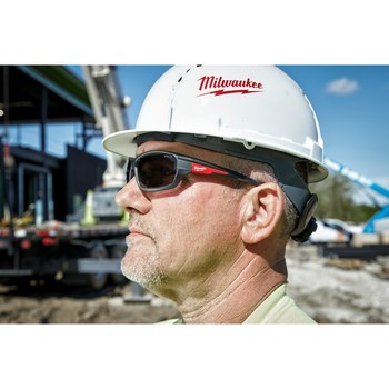 Milwaukee Safety Glasses 48-73-2026 - Red/Black - 55796