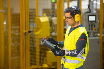 Ansell ActivArmr INTERCEPT 80505VP Black 9 Work Gloves - Automotive, Metal fabrication, Energy, Automotive Aftermarket, Warehousing, Mining, Machinery and Equipment Grade - A5 Cut Resistance - Nitrile Foam Palm & Fingers Coating - 80505VP090