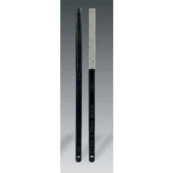 by 3M 1/2 in Width x 1 3/4 in Length PRICE is per BOX 74 Grit UPC: 0-00-51144-80834-2-80834 3M 6210J Diamond Abrasive Hand File 