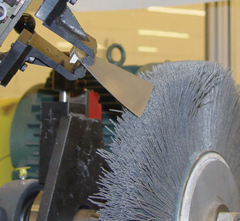 Weiler Bore-Rx 86165 Wheel Brush - 4 in Dia - Crimped Round Nylon Bristle