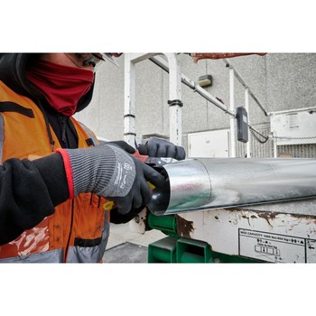 Milwaukee Gray/Black 3XL Latex Insulated Cut-Resistant Glove - ANSI Cut Level 5 Cut Resistance - Acrylic Terry Insulation - 48-73-7954