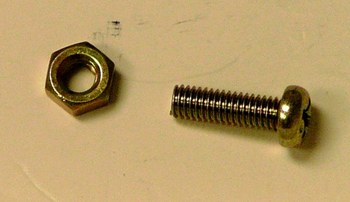 3M 3125 Screw and Nut Set 110310A