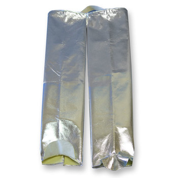 Picture of Chicago Protective Apparel Medium Aluminized Kevlar Attached Hip Heat-Resistant Chaps (Main product image)